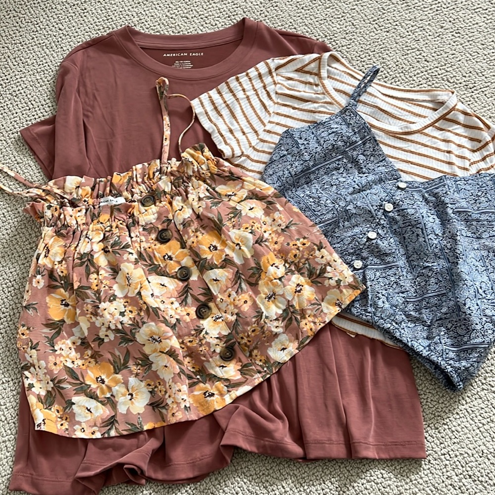 American Eagle XS Summer Wardrobe